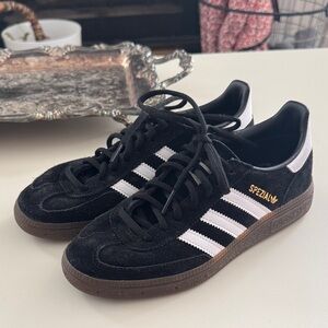 Adidas Spezial Sneakers